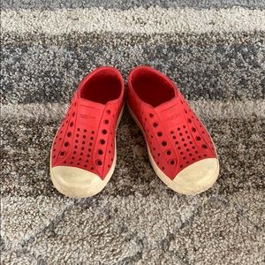 Red children native shoes